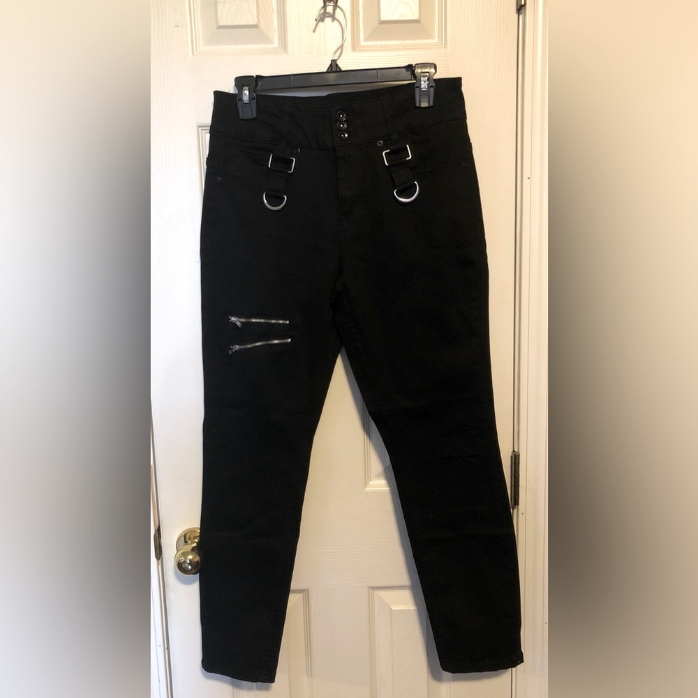 Hot Topic denim jeans
